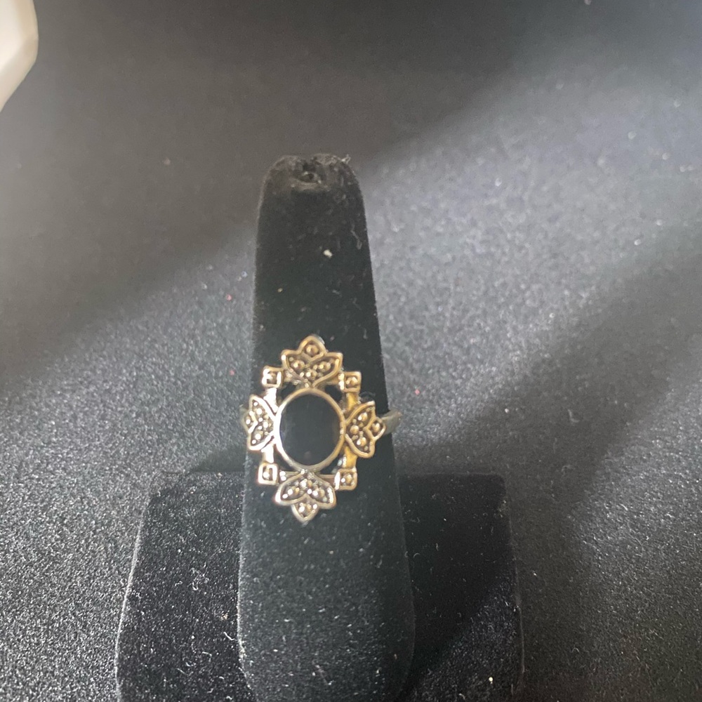 Black onyx fashion jewlery ring